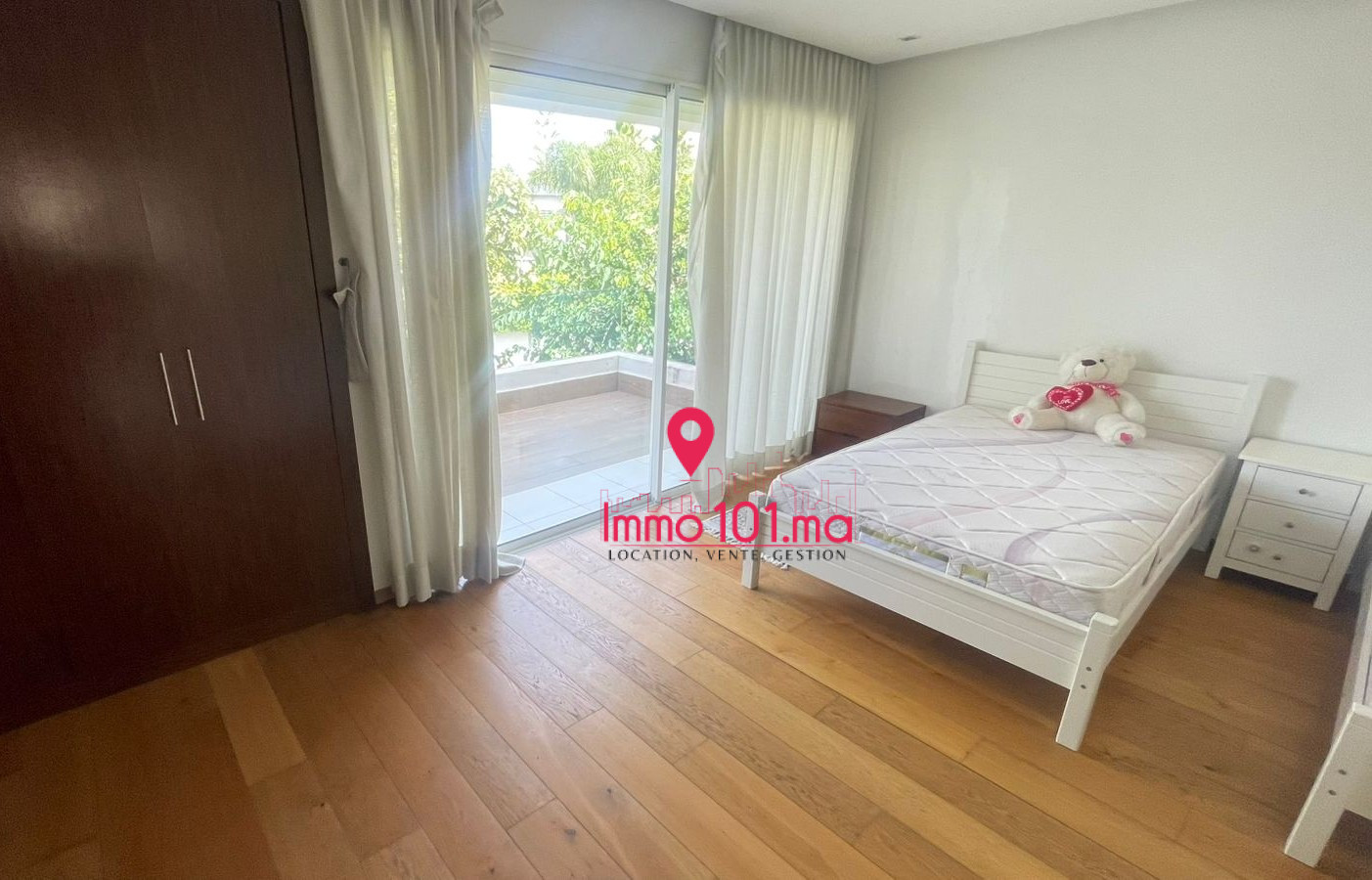 Villa moderne à vendre à Hay Riad SIV2282